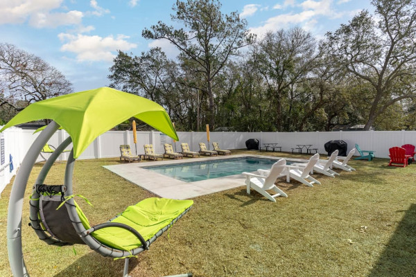 Beach Bungalow w/ Private Pool & Backyard Firepit